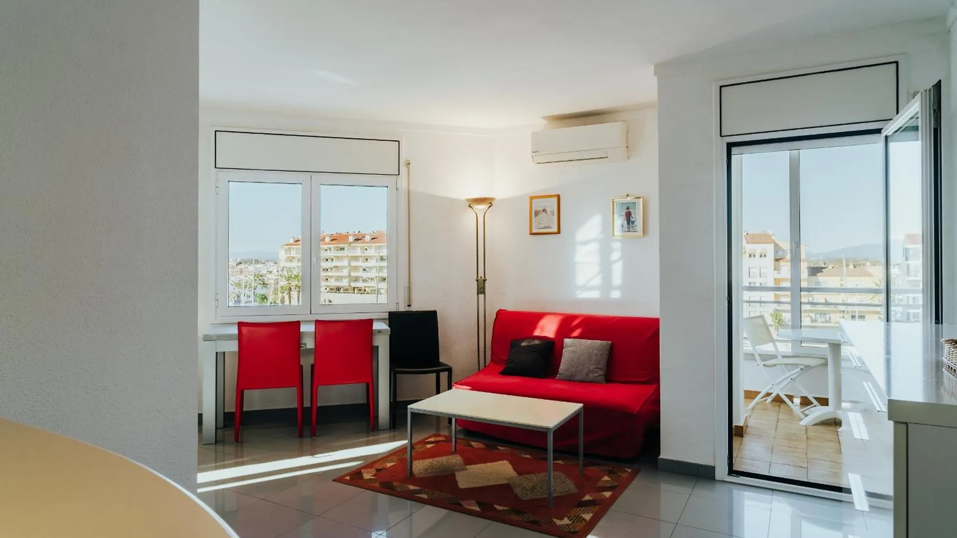 Welcs Apartamento 202 Emp Con Vistas Al Canal Empuriabrava